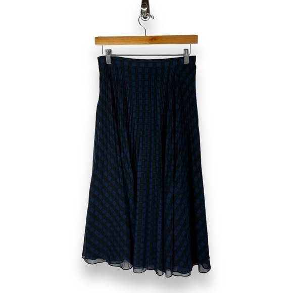 Club Monaco Yowshee Micro Pleated Midi Skirt, Blue/Black Print, Size 4 - Picture 13 of 13